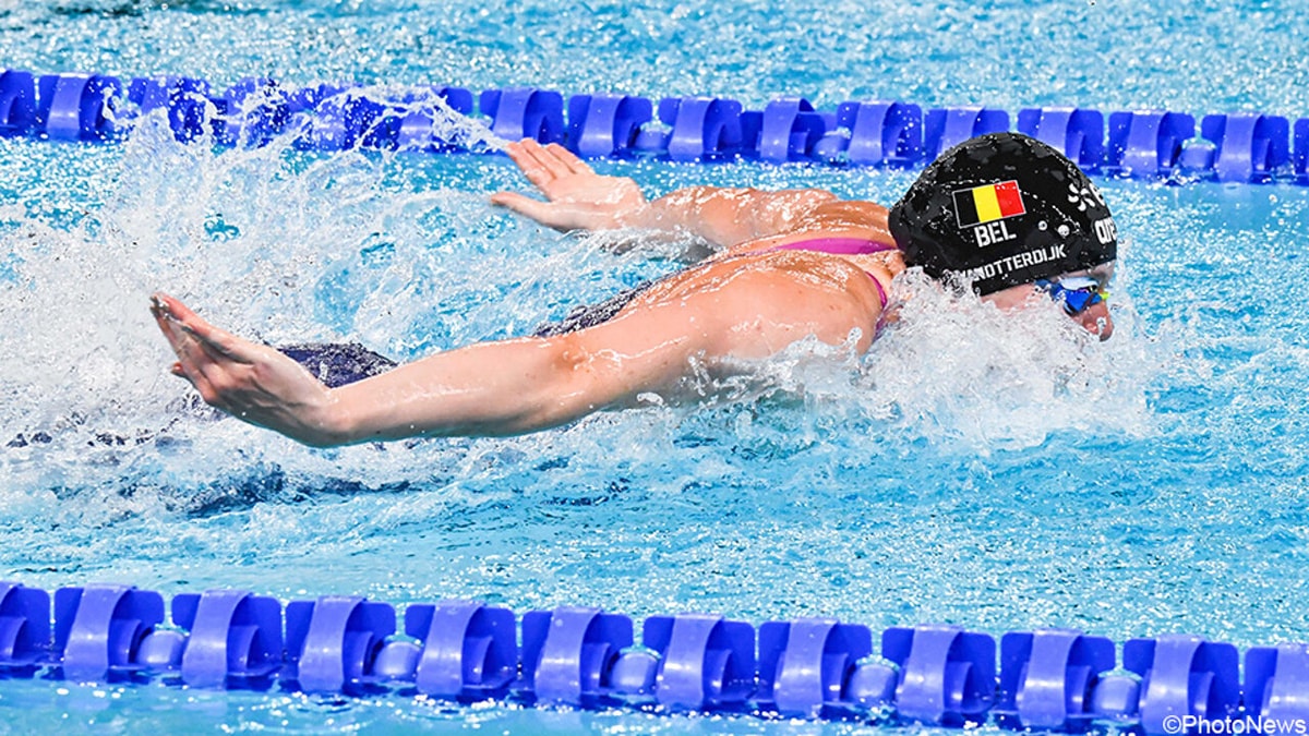 Roos Vanotterdijk scoort ook in Astana met goud en Belgisch record op de 50 meter vlinderslag