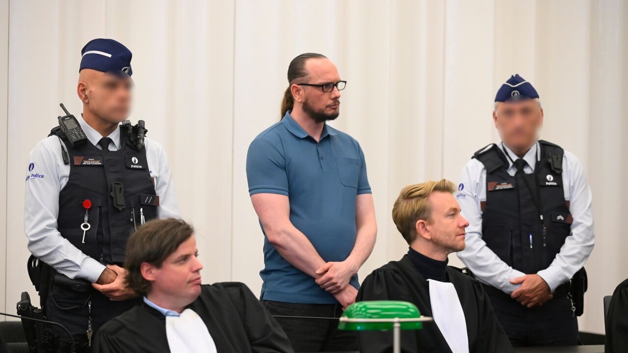 Dave De Kock veroordeeld tot 30 jaar cel, Romy W. krijgt opschorting van straf