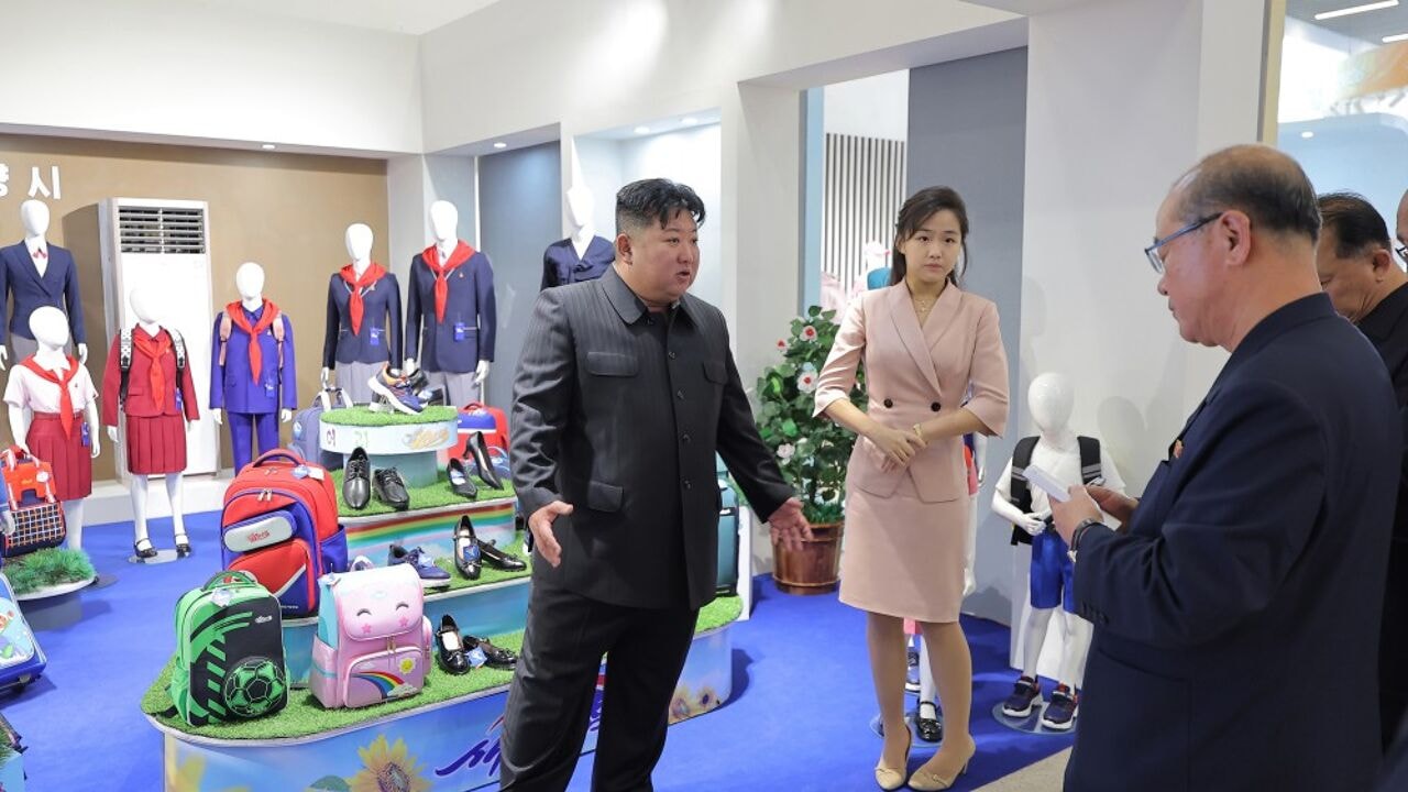 Noord-Koreaanse leider Kim Jong-un (opnieuw) doodverklaard op sociale media: waar komen die geruchten vandaan?