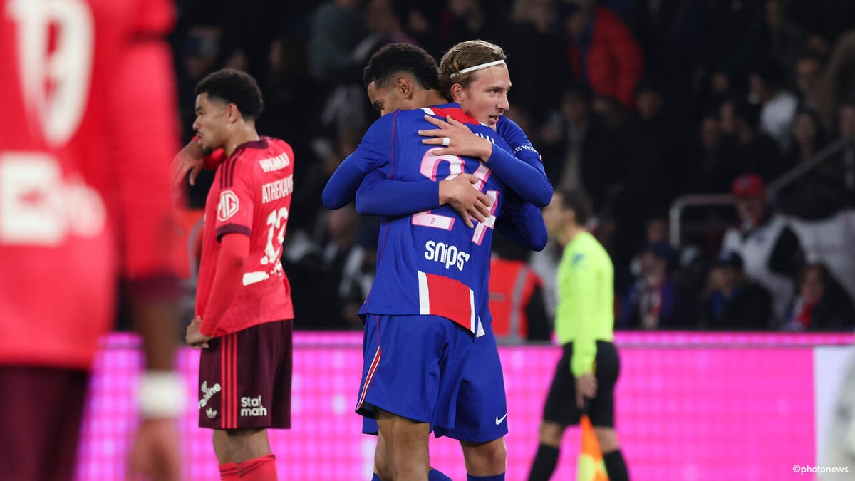 Zijn langverwachte eerste goal én een assist: Mika Godts maakt statement als invaller bij PSG tegen Lyon