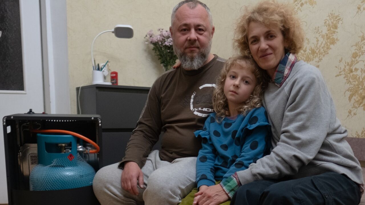 Kiev zet zich schrap voor 5e oorlogswinter: scholen worden opvangcentra, gezinnen zoeken alternatieven voor verwarming