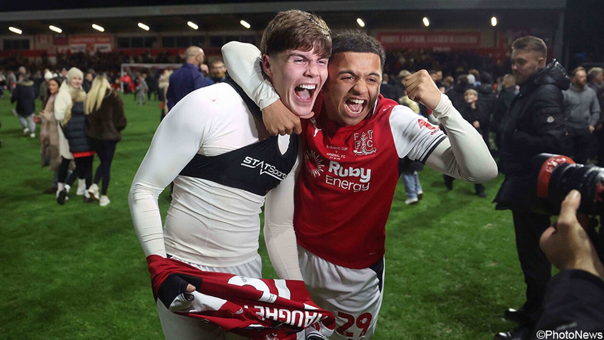 De megastunt van Fleetwood Town door de ogen van Belgische fan, voor wie het begon op Football Manager: "Ik was direct verliefd"