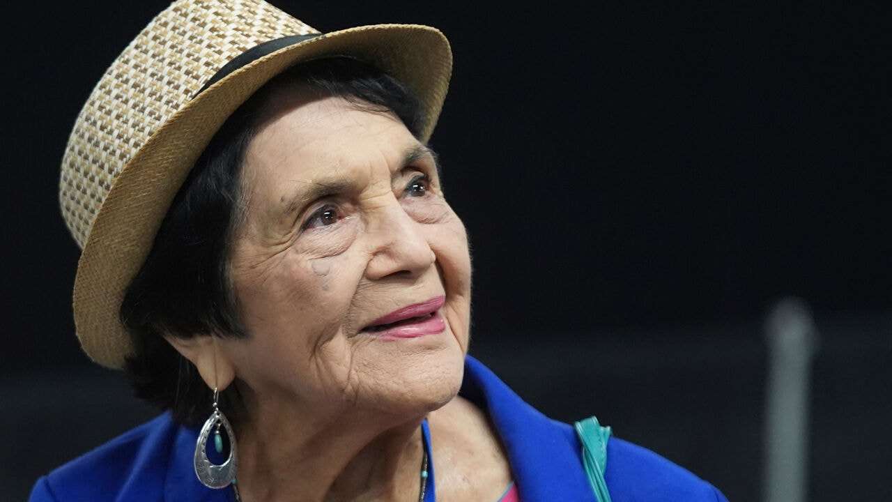 Amerikaanse burgerrechtenactiviste Dolores Huerta overleden op 96-jarige leeftijd