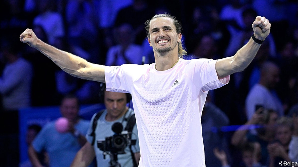 Uitgerekend tegen man die lachte met zijn "oneindig gebots": Alexander Zverev is na zege in Wenen de nieuwe nummer 1