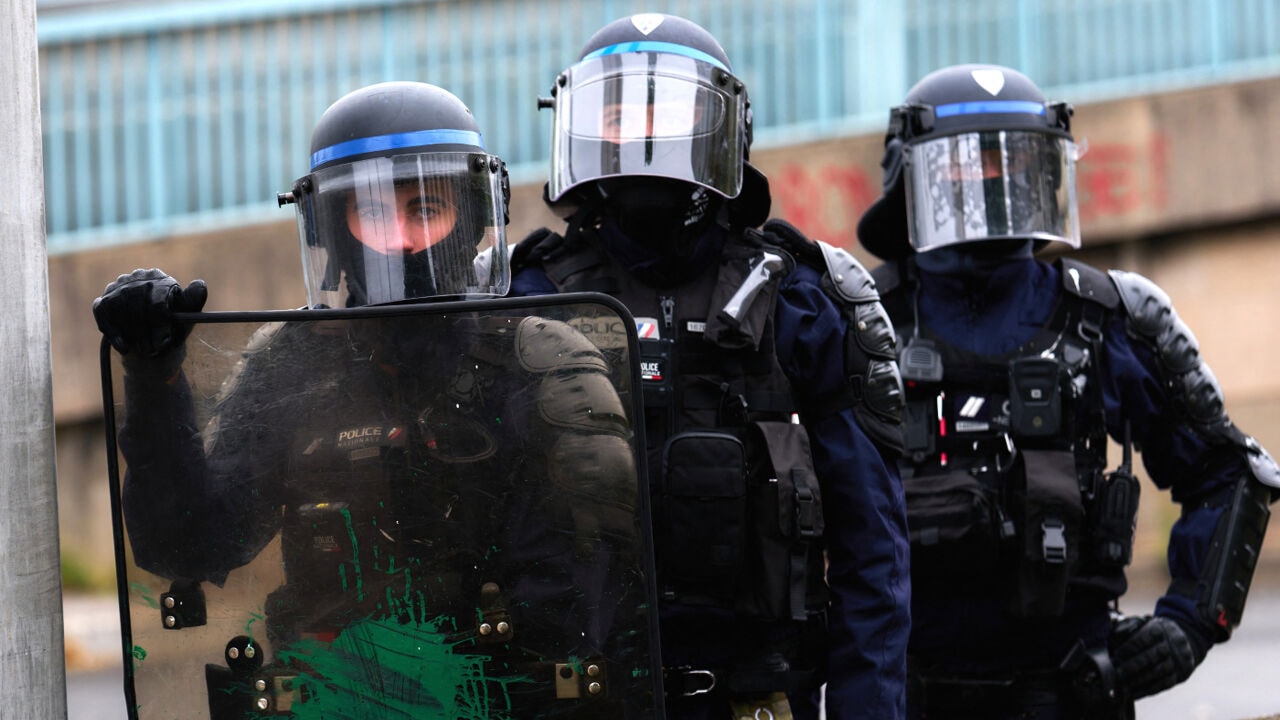 Frankrijk gaat komende zaterdag 70.000 agenten inzetten tijdens verwachte betogingen