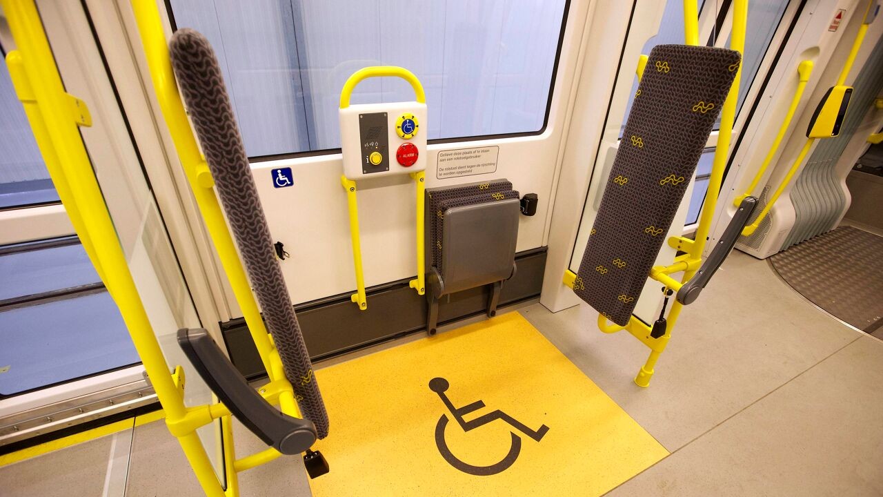 De Lijn ook in beroep veroordeeld tot hogere schadevergoeding van 1.300 euro per incident voor discriminatie rolstoelgebruikers
