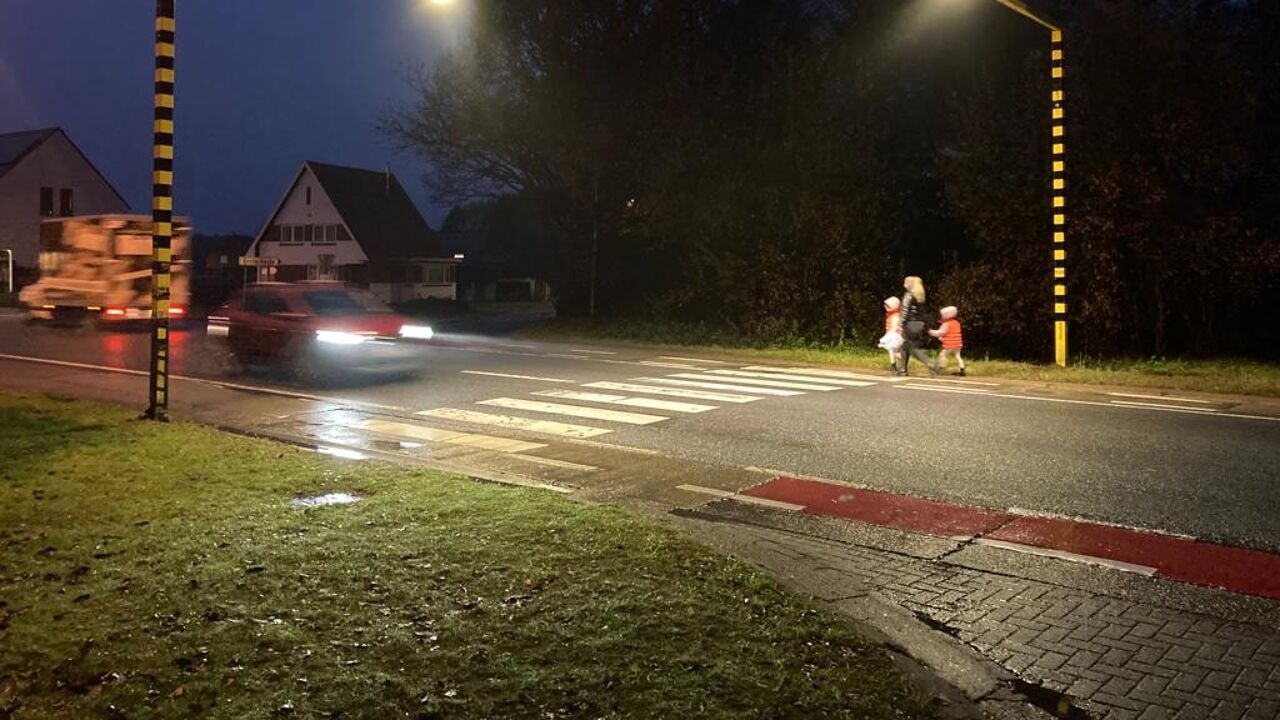 Pas op in de avondspits: na overgang naar wintertijd vallen er veel meer gewonden onder voetgangers