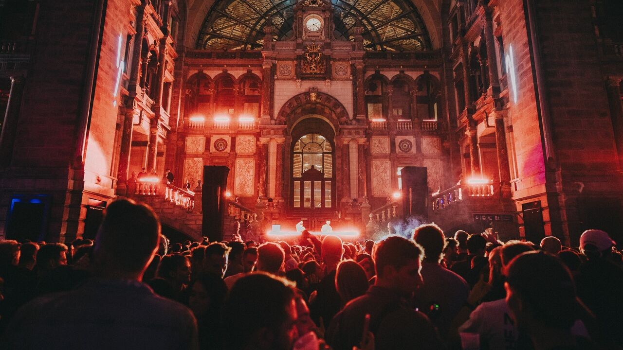 Op minder dan een jaar 3 nieuwe nachtclubs: is Antwerpse nachtleven aan revival bezig?