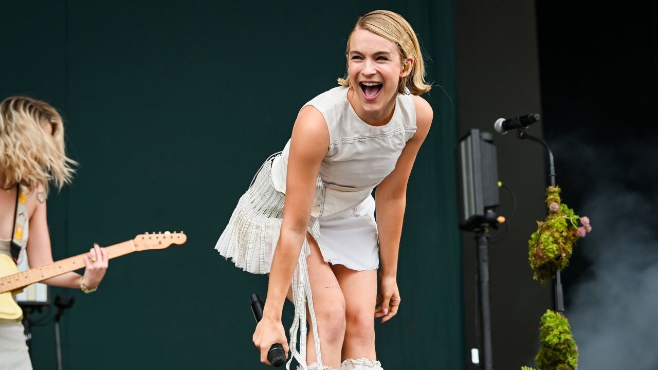 Pommelien Thijs domineert Ultratop-lijstjes: best verkochte en gestreamde single en album van 2025