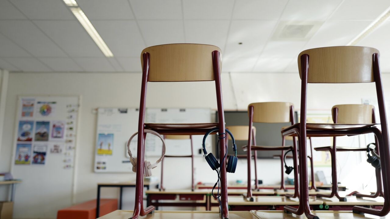 Demir schrapt studiedagen en hervormt klassenraden: "Symboolpolitiek" of een "goede efficiëntieoefening"?