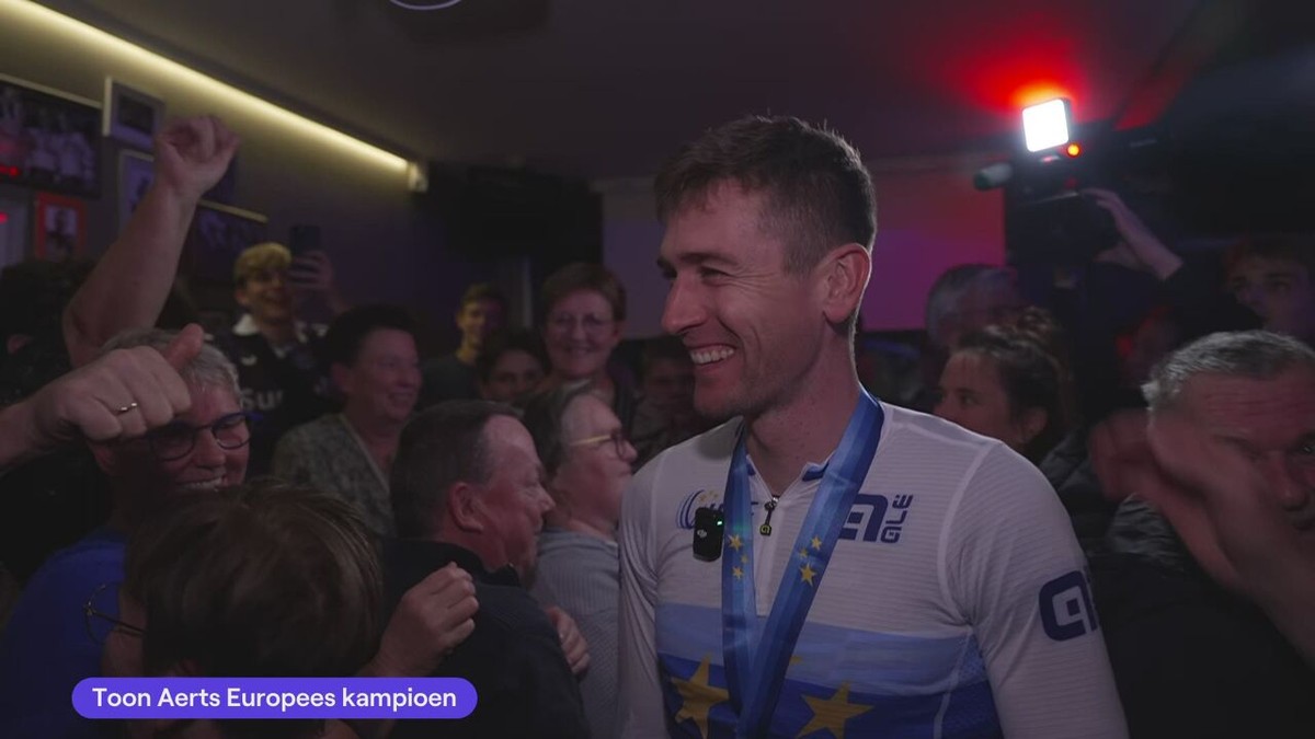 Toon Aerts viert Europese titel met fans in Rijkevorsel