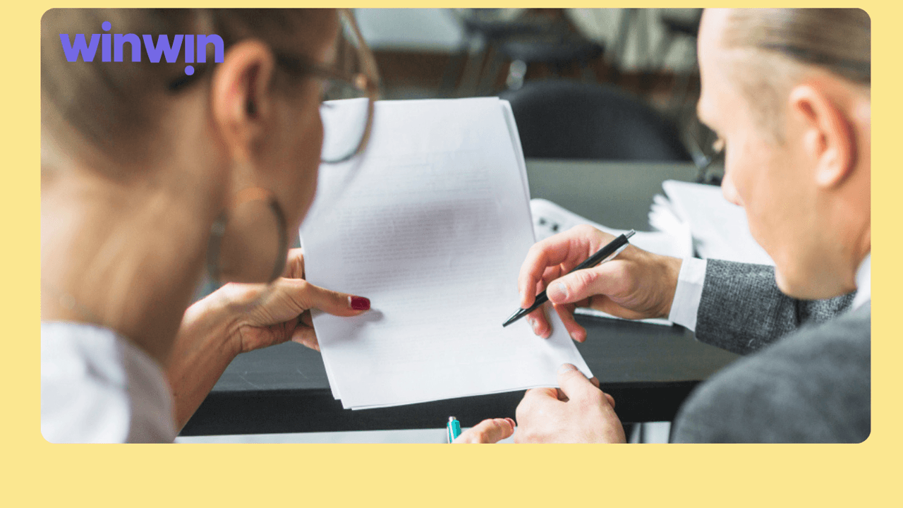 Vlaamse ombudsvrouw roept overheid op om bereikbaar te zijn via telefoon of loket: "Niet iedereen is mee met digitalisering"