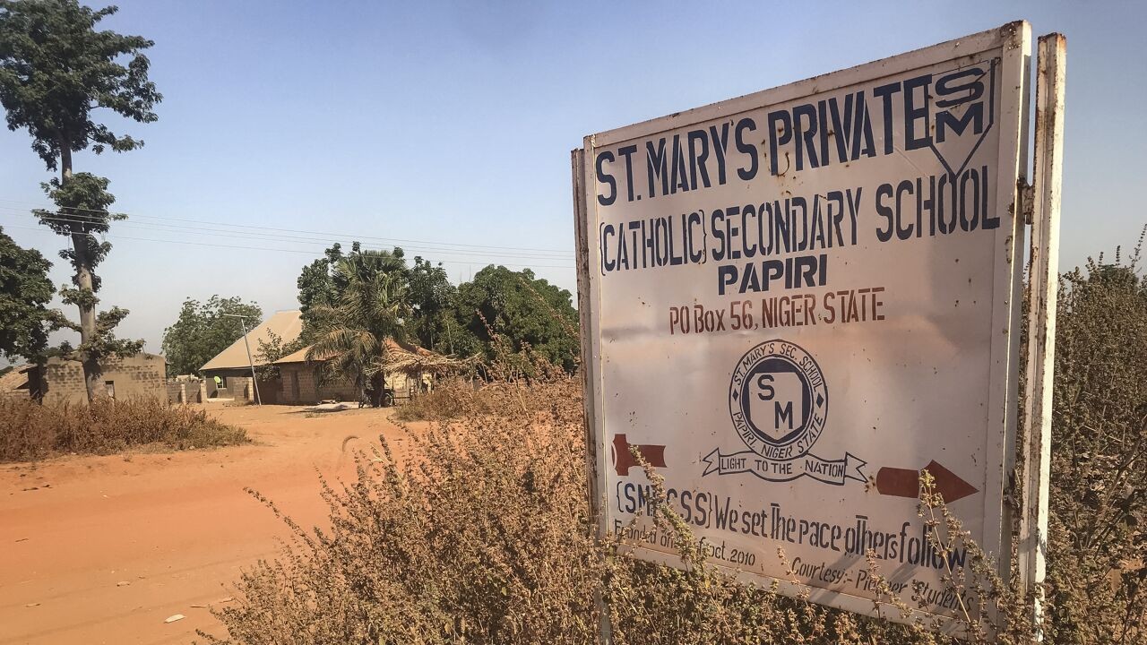 Honderd ontvoerde leerlingen vrijgelaten in Nigeria