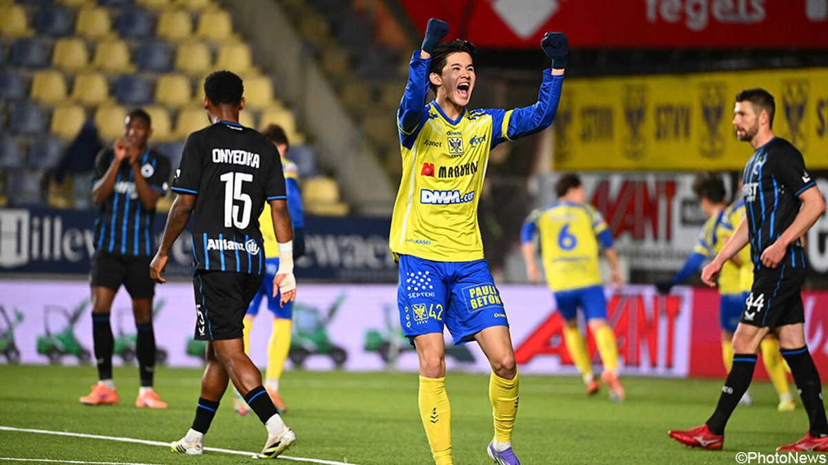 "Ze weten dat er geen clausule is": STVV-trainer Wouter Vrancken hekelt geflirt van Anderlecht met Keisuke Goto