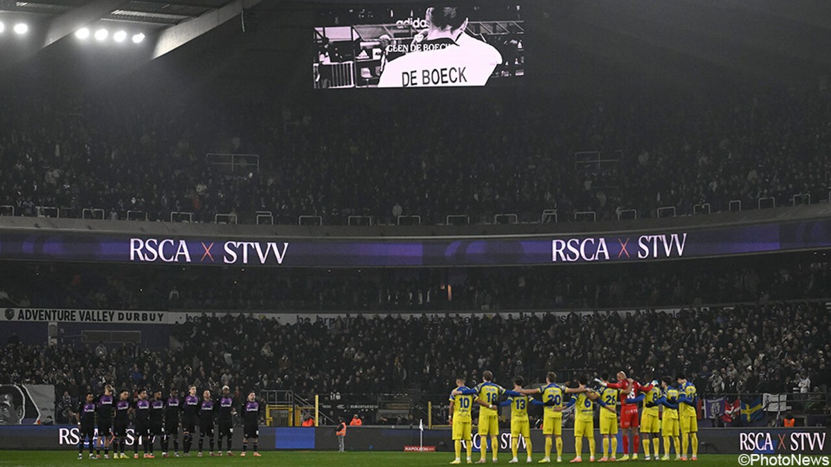 Jupiler Pro League en ex-clubs herdenken overleden Glen De Boeck met een minuut applaus