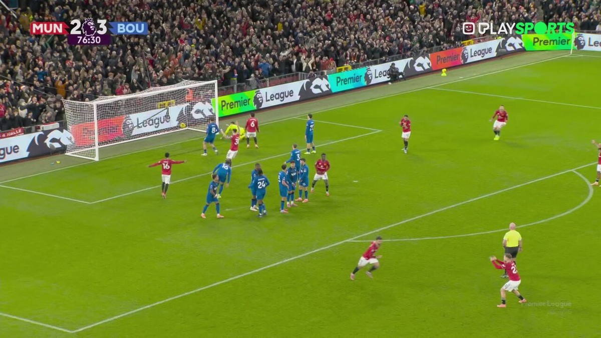 VIDEO - Telt u even mee? Bekijk de 8 goals in dol duel Manchester United - Bournemouth