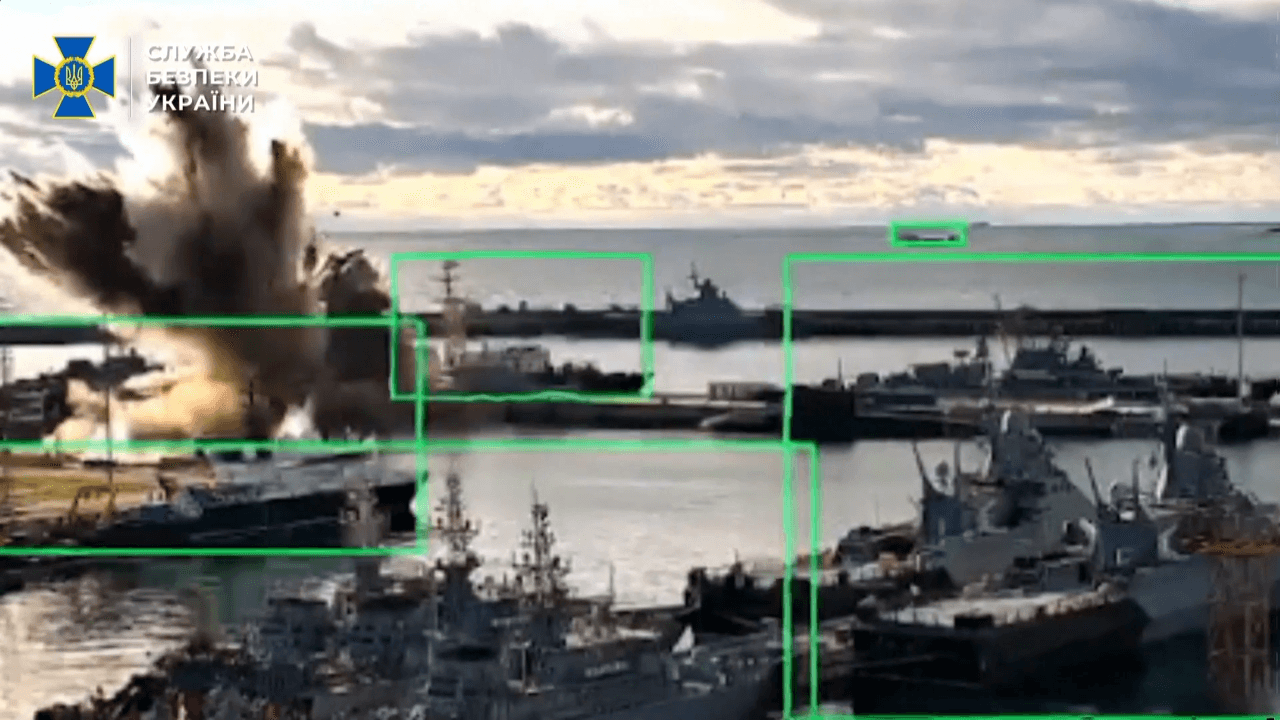 Oekraïne claimt dat het voor het eerst met onderwaterdrones Russische onderzeeër heeft uitgeschakeld