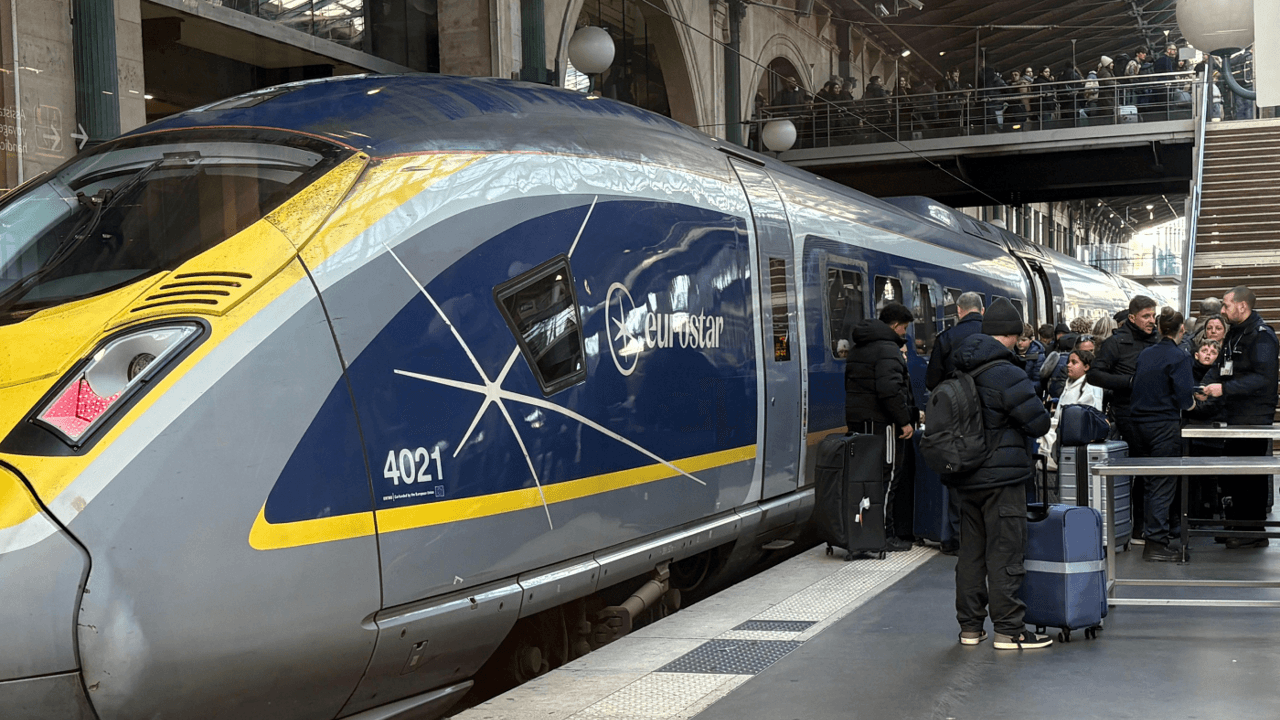 Eurostar hervat dienstregeling, vertraging en annuleringen blijven mogelijk