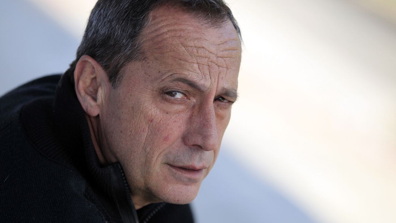 Gewezen leider van Corsicaanse nationalisten doodgeschoten tijdens begrafenis van moeder