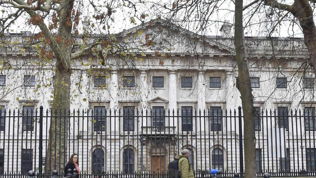 China krijgt groen licht voor mega-ambassade van 20.000 vierkante meter bovenop knooppunt van glasvezelkabels in Londen