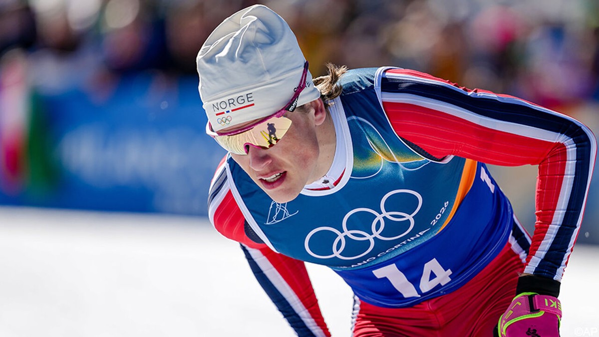Historisch! Langlaufer Johannes Klaebo pakt 9e gouden medaille en wordt beste winterolympiër ooit