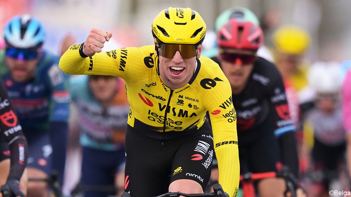 Het verhaal van Kuurne-Brussel-Kuurne: sprinters sneuvelen aan de lopende band, Matthew Brennan juicht met 1 hand