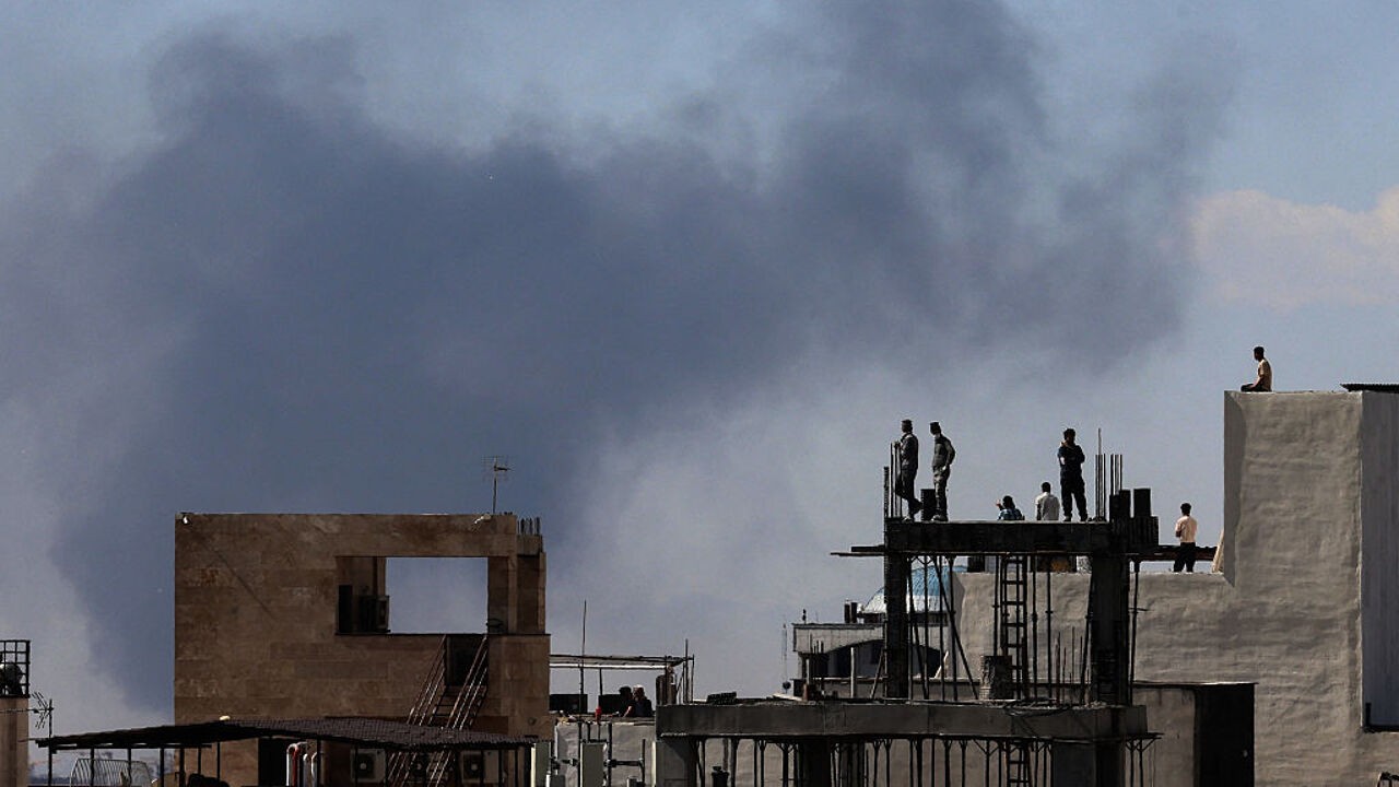 "Beste wat ons kon overkomen": VRT NWS spreekt met vrouw in Iran na dood Khamenei