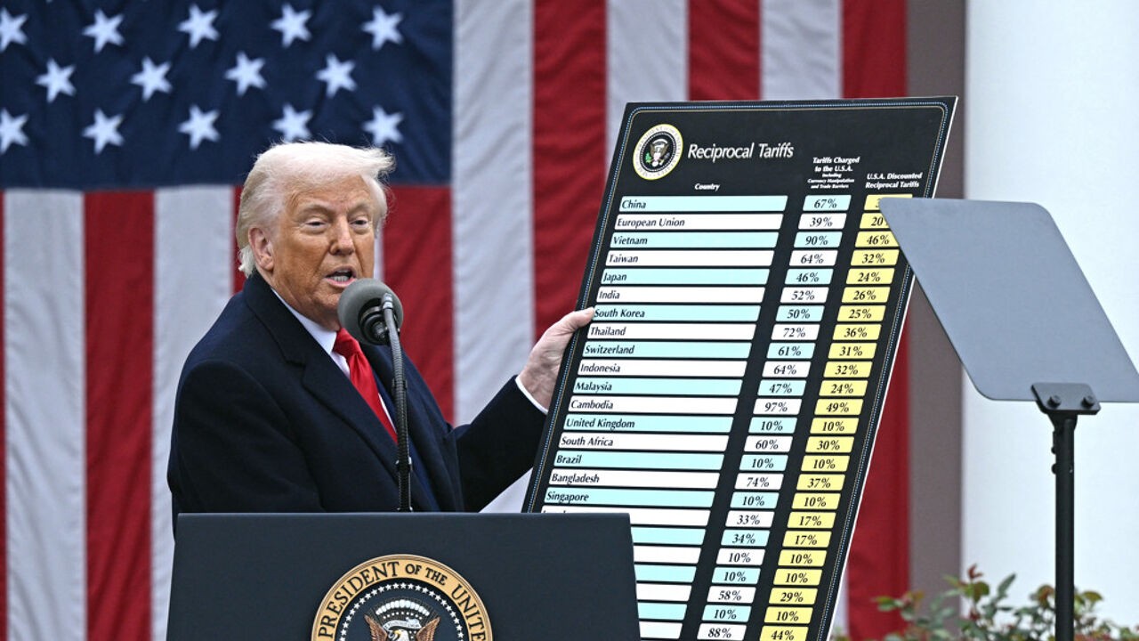 Experten bezorgd over nieuwe invoerheffingen van Trump: "Economisch catastrofaal, politiek nog vele malen erger"