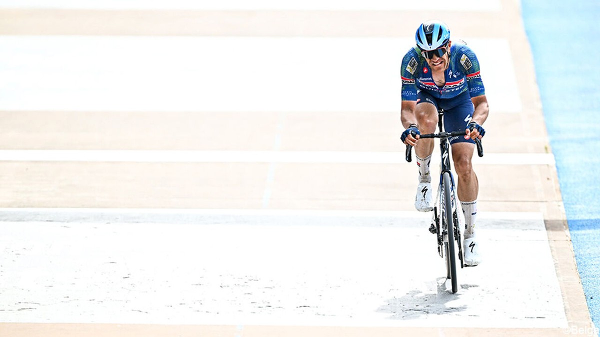 Jasper Stuyven zet zichzelf en Soudal-Quick Step op het podium in Roubaix: "Toch een groot verschil"