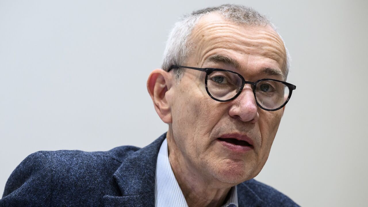 Vandenbroucke verwerpt eis van VS om Belgisch inreisverbod voor Congolezen in de strijd tegen ebola
