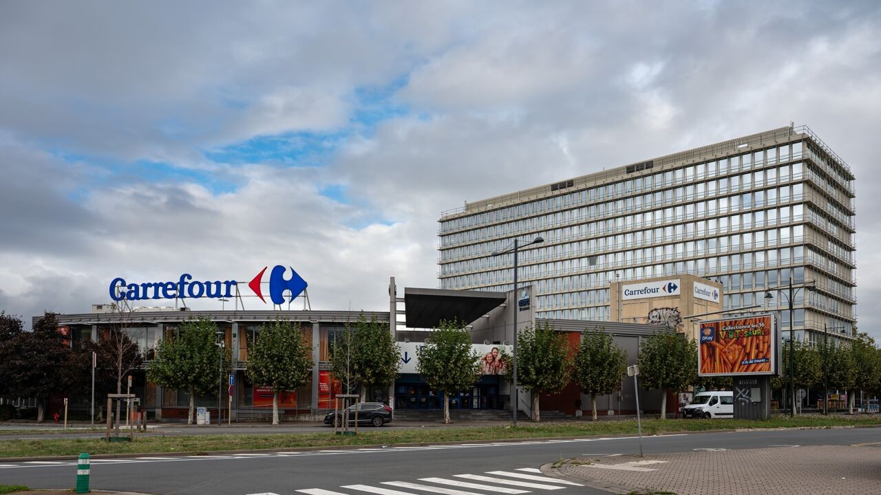 Carrefour roept bijna 50 producten terug omdat deur koelwagen bleef openstaan
