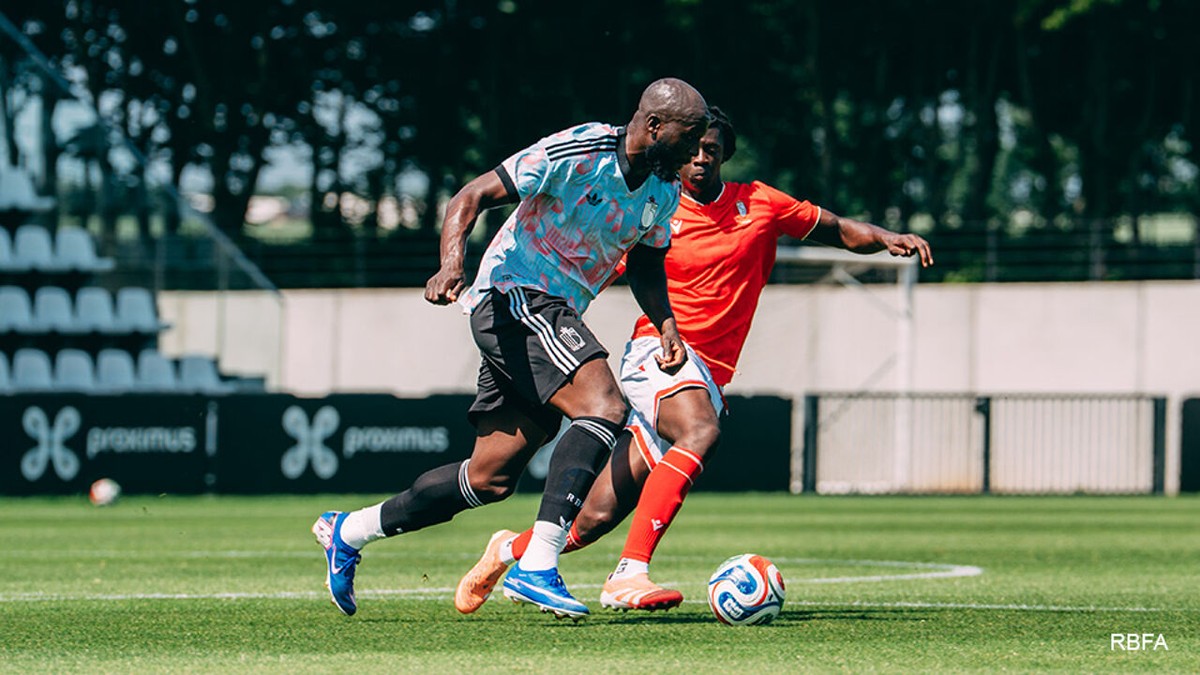 "Zonder hinder deelgenomen": Romelu Lukaku tankt vertrouwen met goaltje in oefenpot tegen Standard-beloften