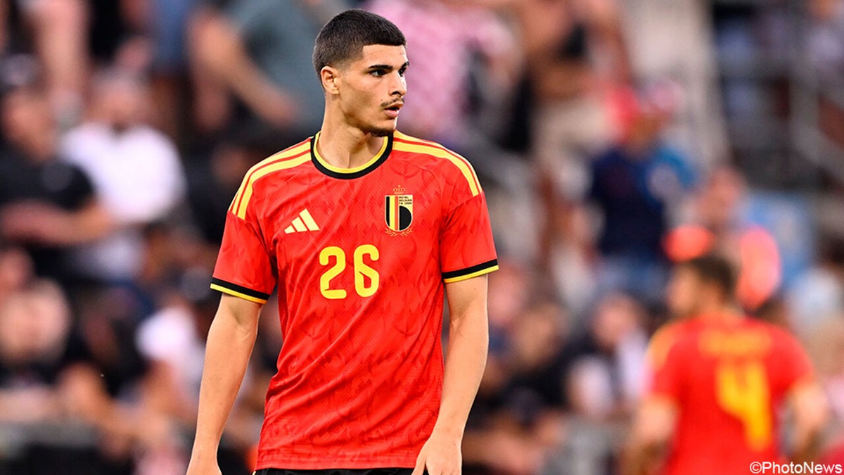 Transfers buitenland: "Atletico Madrid wil Fernandez-Pardo voor 35 miljoen euro", Liverpool huurt Ronald Araujo