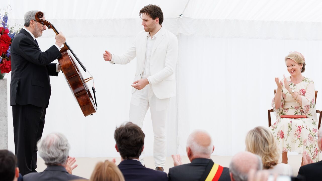 Historische cello, Belgische chocolade en "11 nieuwe vrienden": winnaar Ettore Pagano blikt terug op Koningin Elisabethwedstrijd