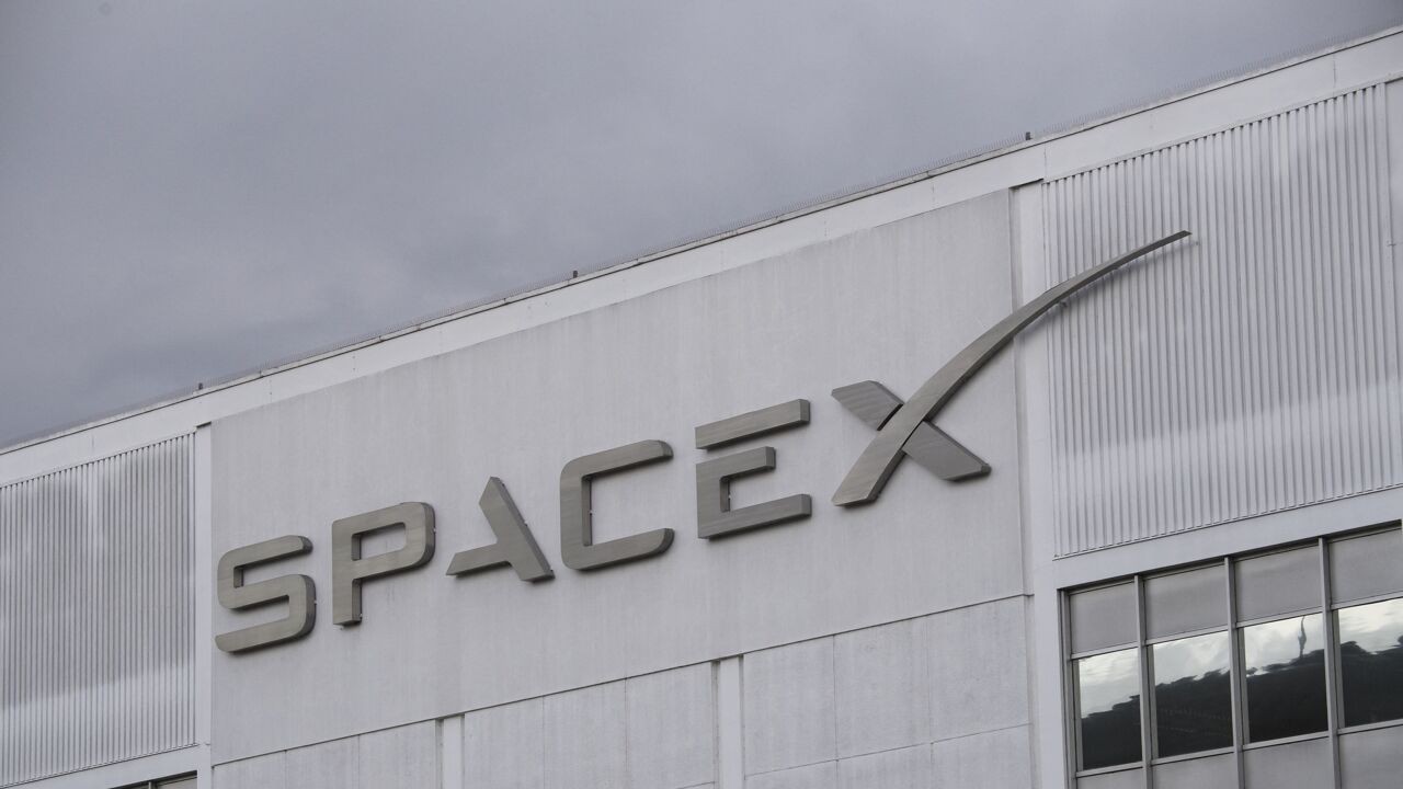 Meer omzet, meer abonnees en minder verlies voor SpaceX bij eerste resultaten na beursgang
