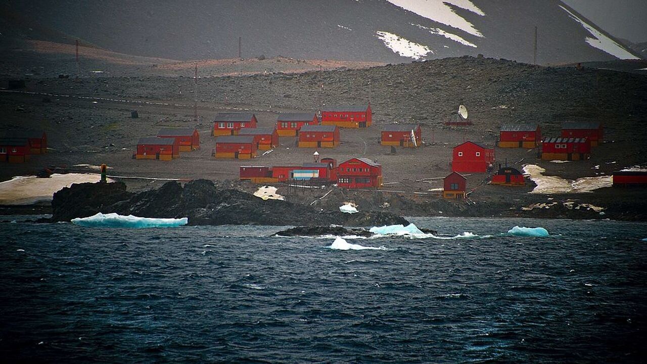 Nooit eerder zo warm op Antarctica in de winter: 20 graden warmer dan normaal in deze tijd van het jaar