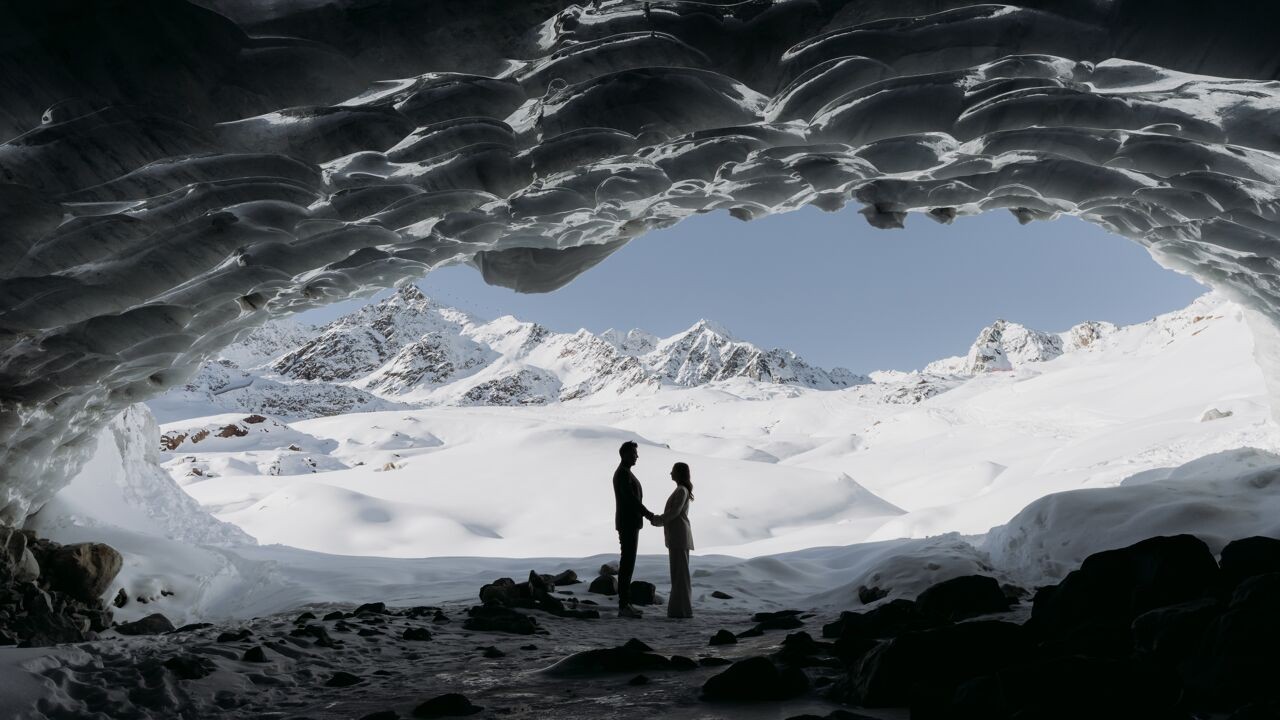 Gentse fotografe wint internationale prijs met huwelijksfoto in Oostenrijkse ijsgrot