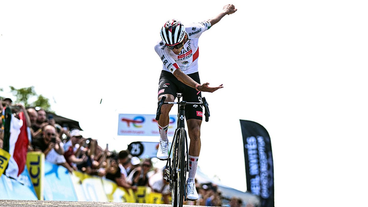 Isaac Del Toro timet inspanning perfect op Grand Colombier richting ritwinst, Paul Seixas incasseert tikje na val