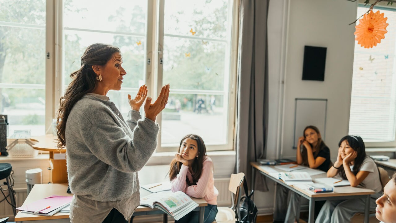 1 op de 20 leerlingen moet 3 uur extra Nederlands volgen in eerste jaar middelbaar