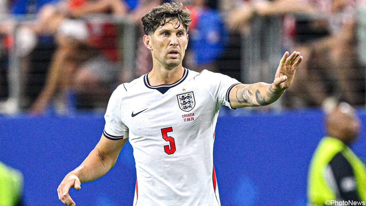 LIVESTREAM: Stones vervangt geschorste Quansah bij Engeland, uitkijken naar spitsenduel Kane-Haaland