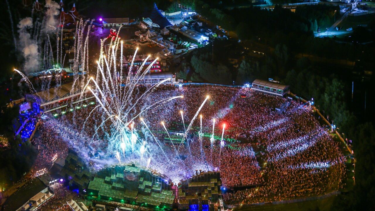 Tomorrowland mag komend weekend geen vuurwerk gebruiken wegens droogte en brandgevaar