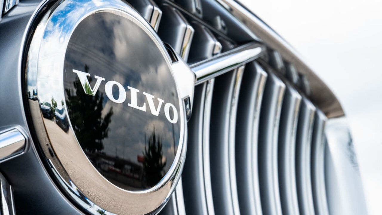 Volvo Cars schrapt wereldwijd 2.500 jobs om kosten te drukken, fabriek in Gent onderzoekt impact