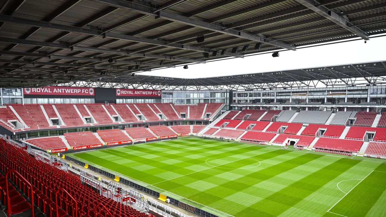Stadsbestuur reageert tevreden op overname voetbalclub Antwerp: "Klaar voor deftig seizoen"