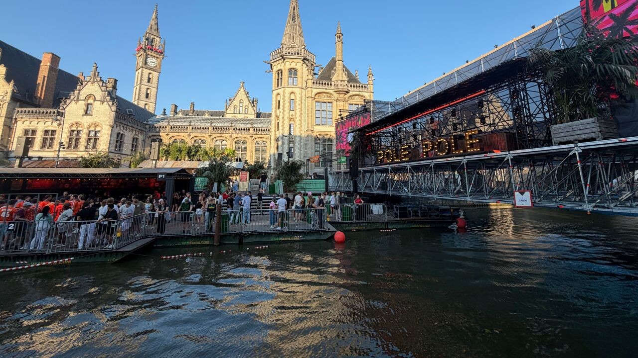Podium Polé Polé op Gentse Feesten vrijgegeven, nadat het eerst werd afgekeurd