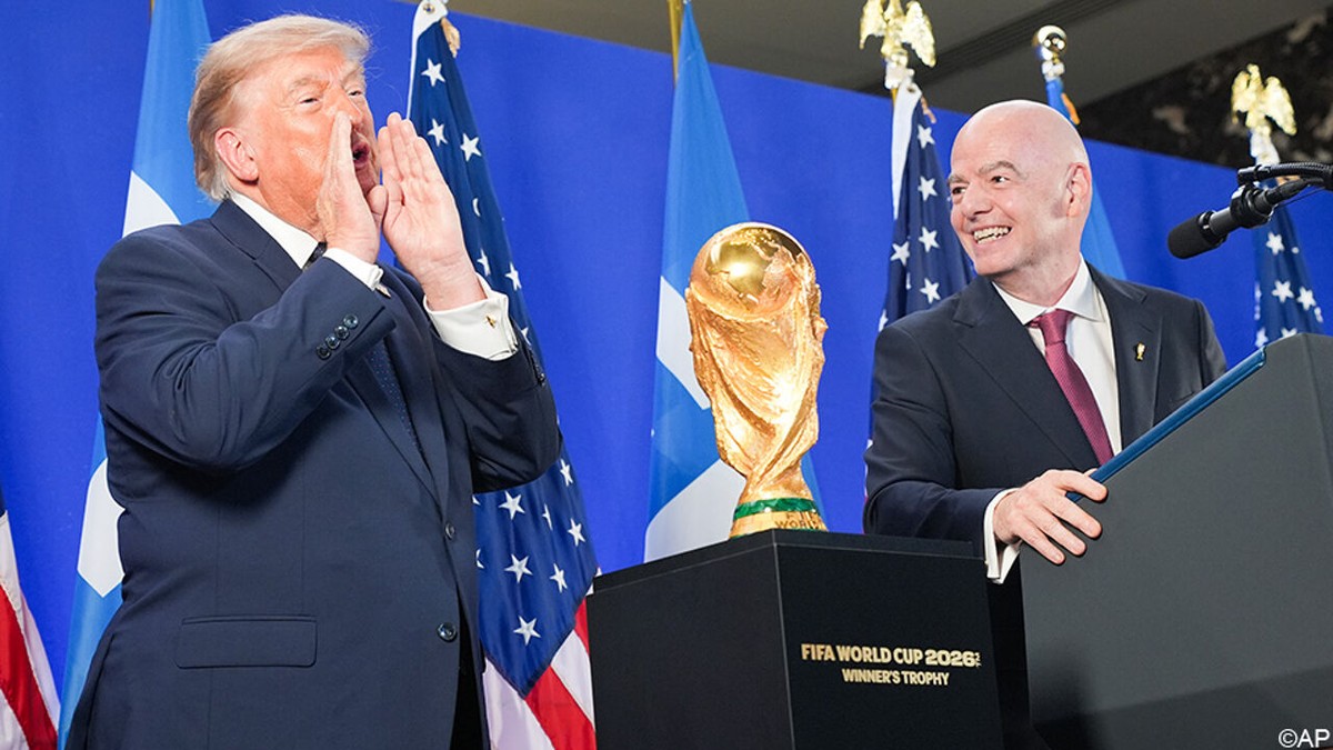 Trump (alweer) to the rescue? FIFA zou "vreselijke fout" begaan door Infantino te vervangen