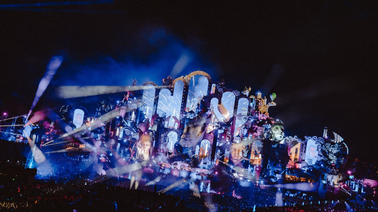 David Guetta sluit 2e festivaldag af, waar vooral Belgen schitterden