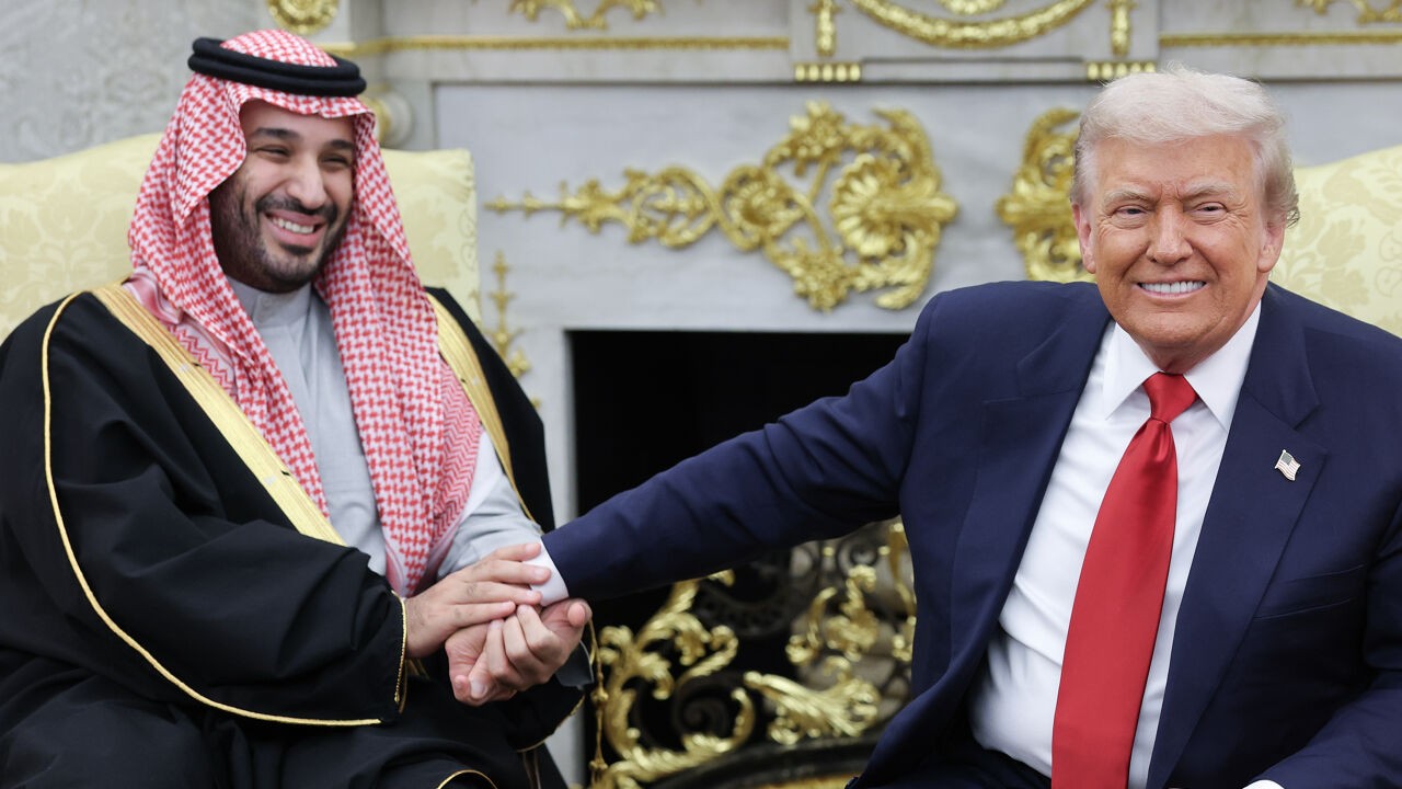 Zwart goud en een rode lijn: waarom Saudi-Arabië zich nu toch mengt in oorlog in Midden-Oosten