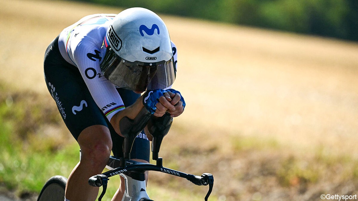 Marlen Reusser stoomt machtig naar de gele trui in de tijdrit, Pauline Ferrand-Prévot krijgt een ferme dreun van 2'12"