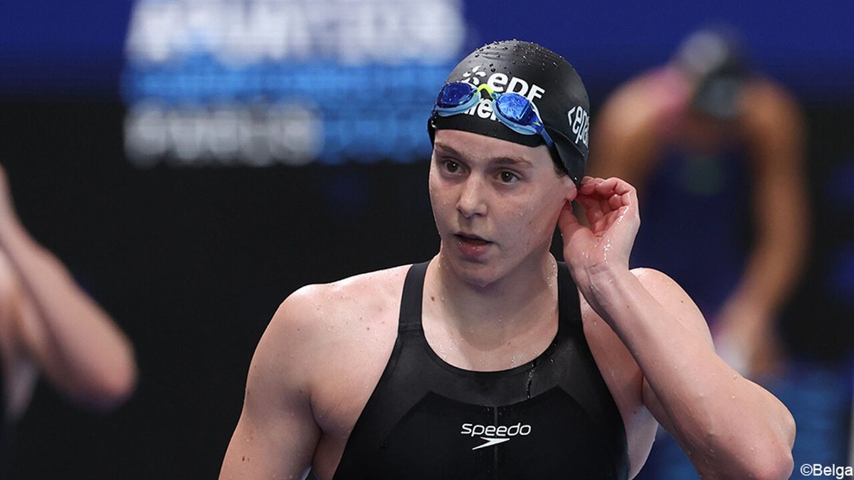 EK zwemmen: Roos Vanotterdijk raast voorbij Cypriotische in swim-off en staat alsnog in halve finales van 100 m vrije slag