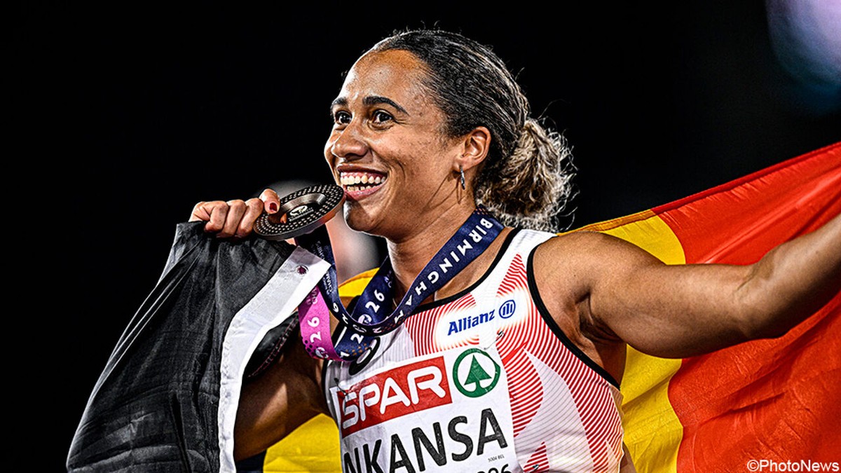 VIDEO - BRONS! Delphine Nkansa spurt naar EK-medaille op de 100 meter